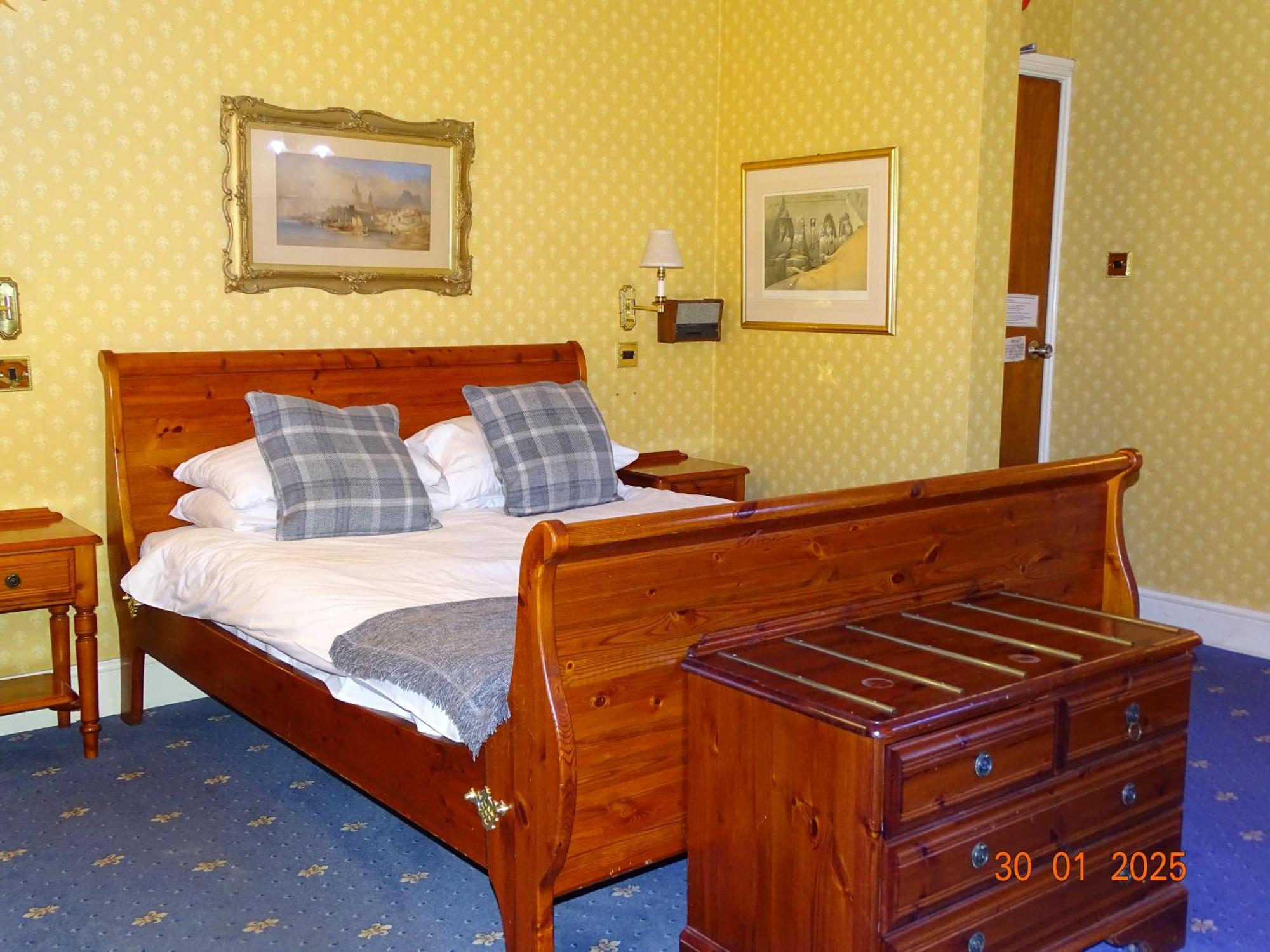 Donington Manor Hotel Касъл Донингтън Екстериор снимка