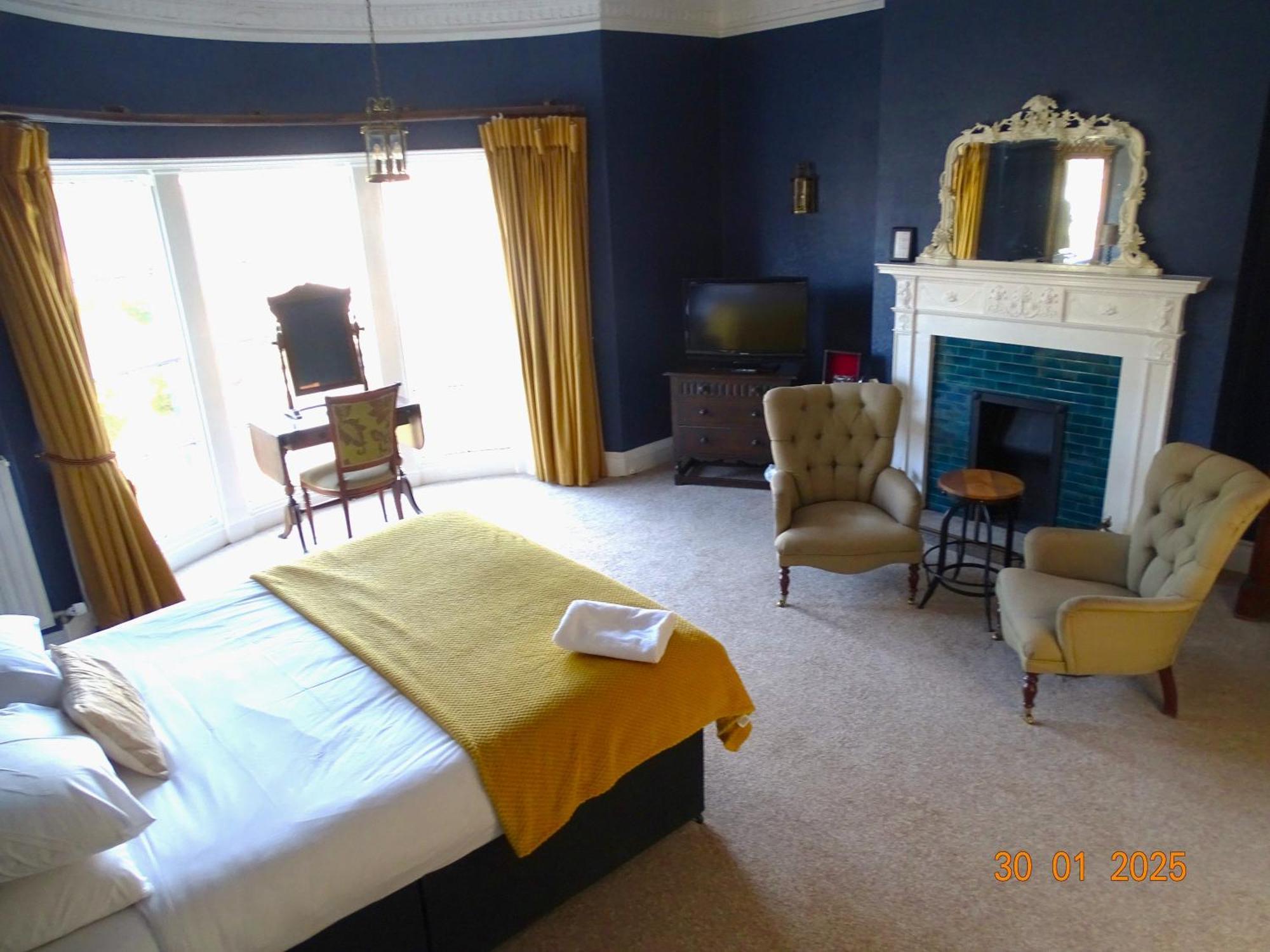 Donington Manor Hotel Касъл Донингтън Екстериор снимка