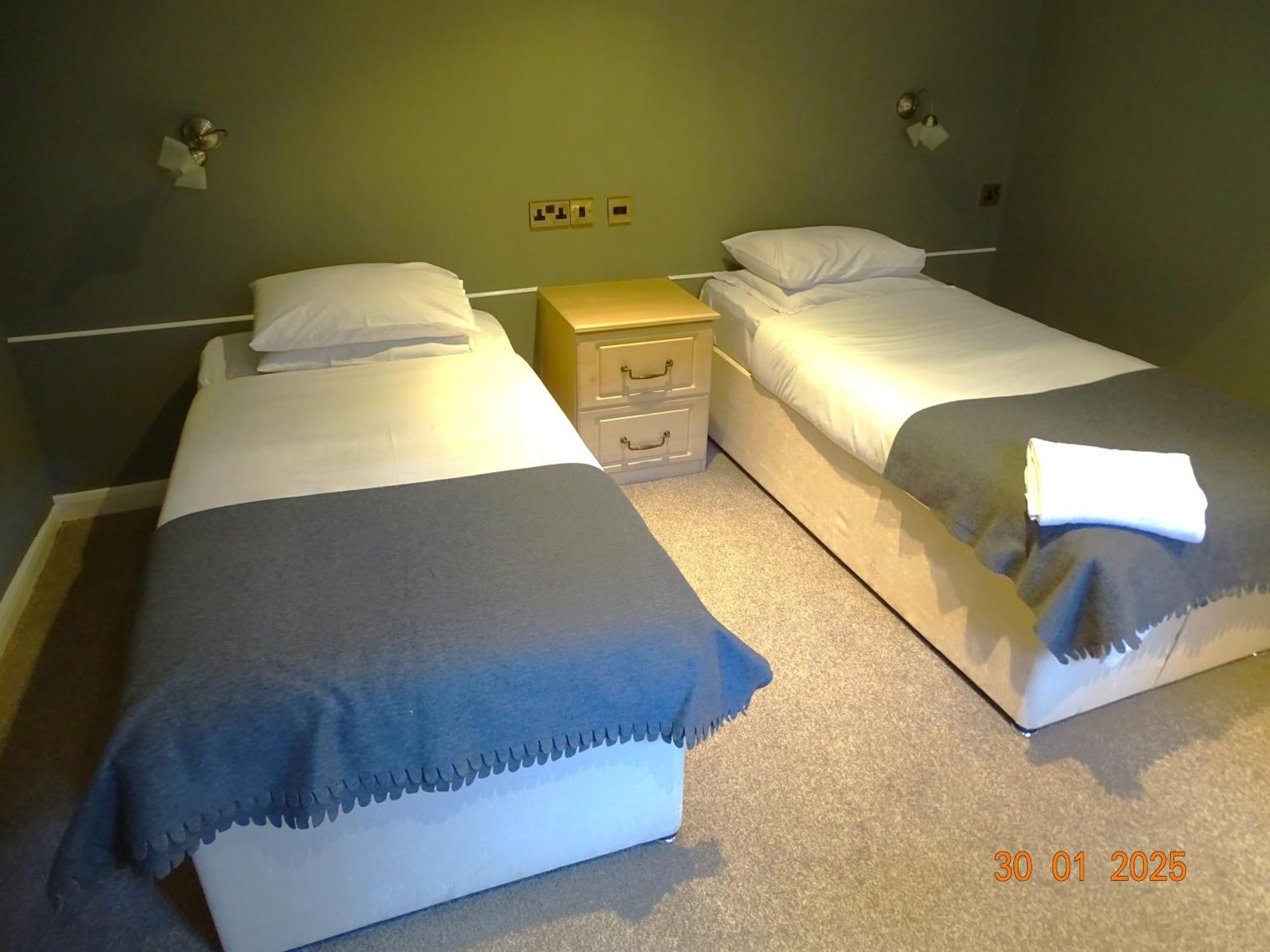 Donington Manor Hotel Касъл Донингтън Екстериор снимка