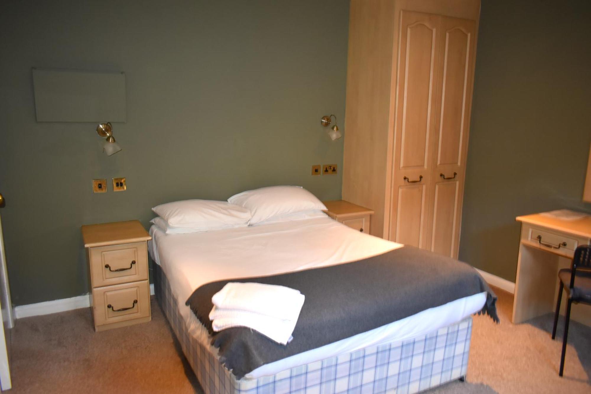 Donington Manor Hotel Касъл Донингтън Екстериор снимка